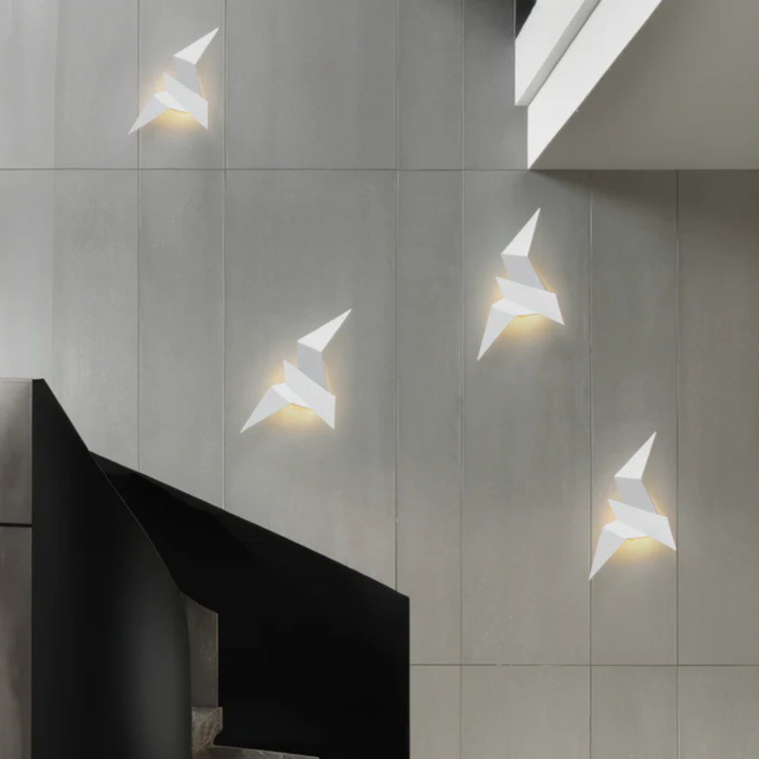 Nástěnná lampa ve stylu origami s teplým LED světlem, interiérová dekorativní