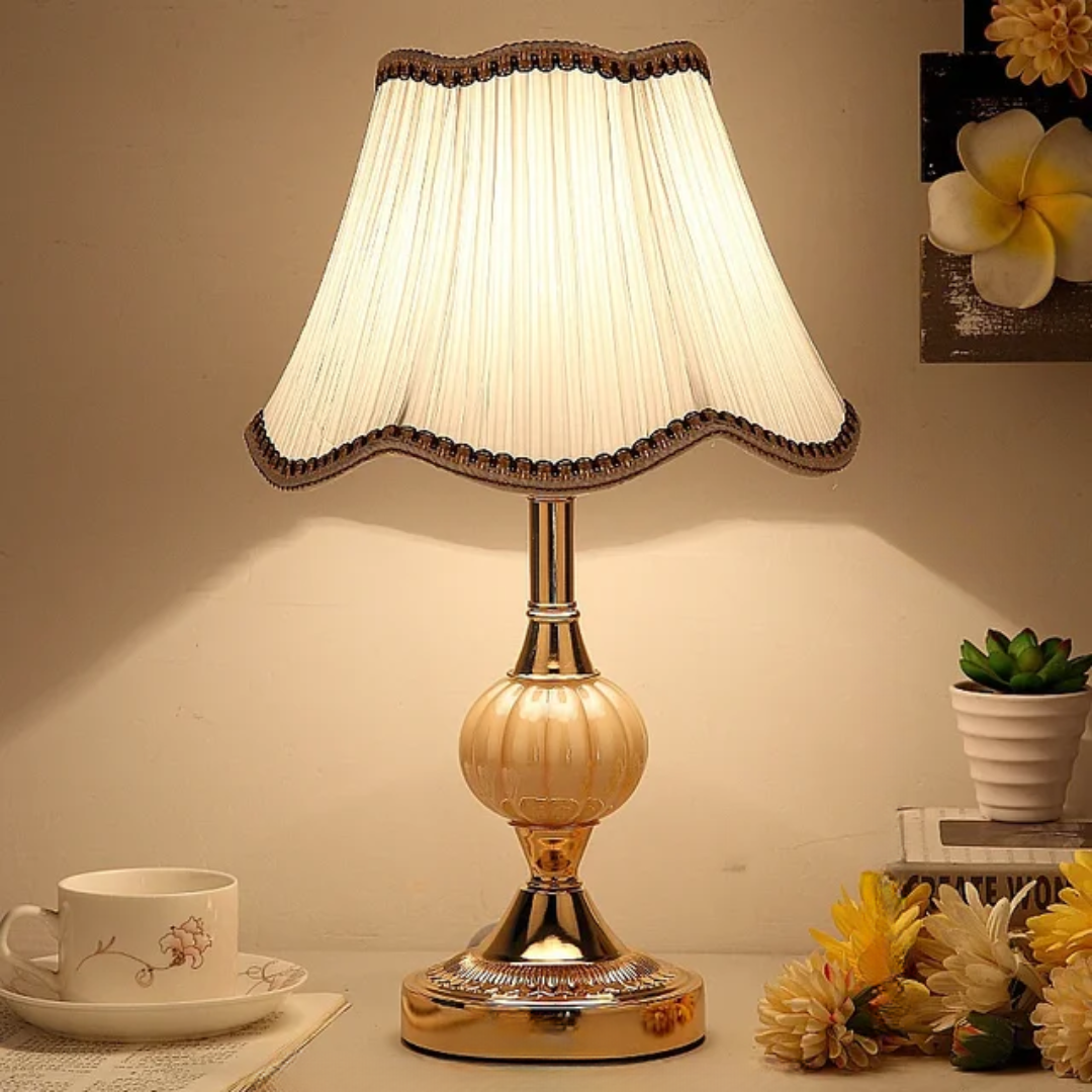 Vintage skandinávská stolní lampa s LED osvětlením do obývacího pokoje
