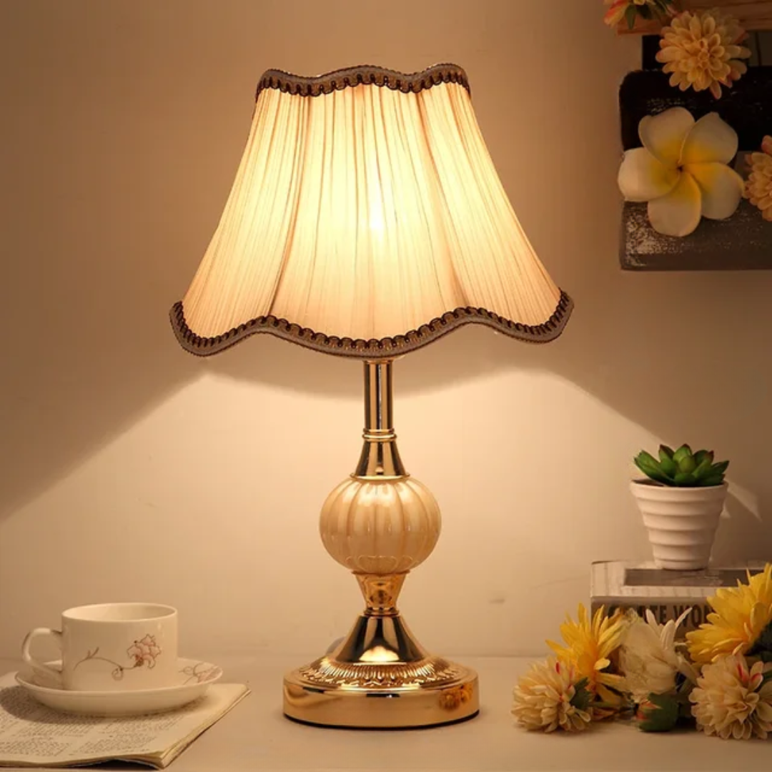 Vintage skandinávská stolní lampa s LED osvětlením do obývacího pokoje