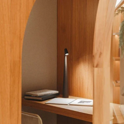 Bezdrátová dotykově stmívatelná dobíjecí LED stolní lampa – Minimalistická