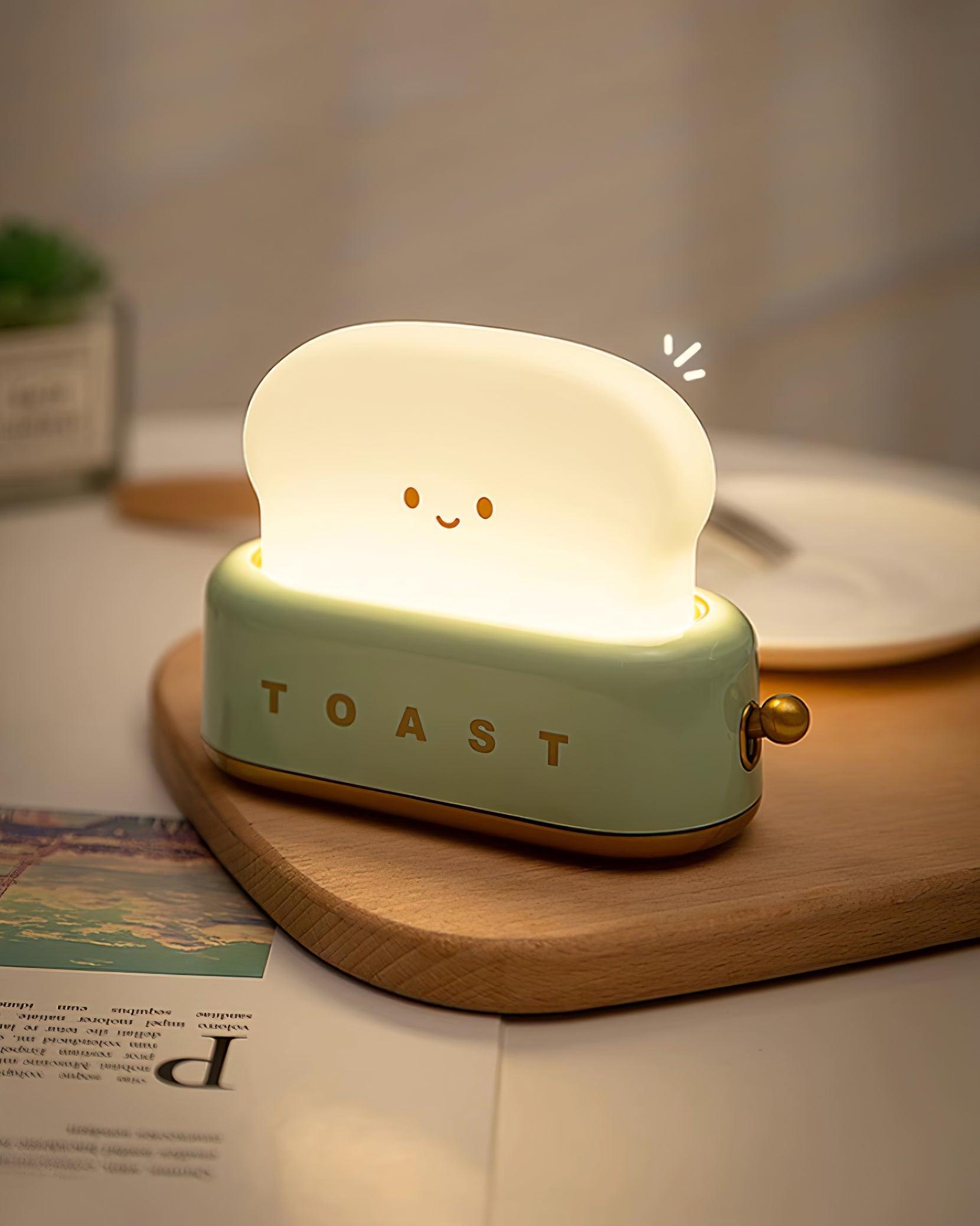 Dobíjecí stolní lampa ve tvaru toustovače