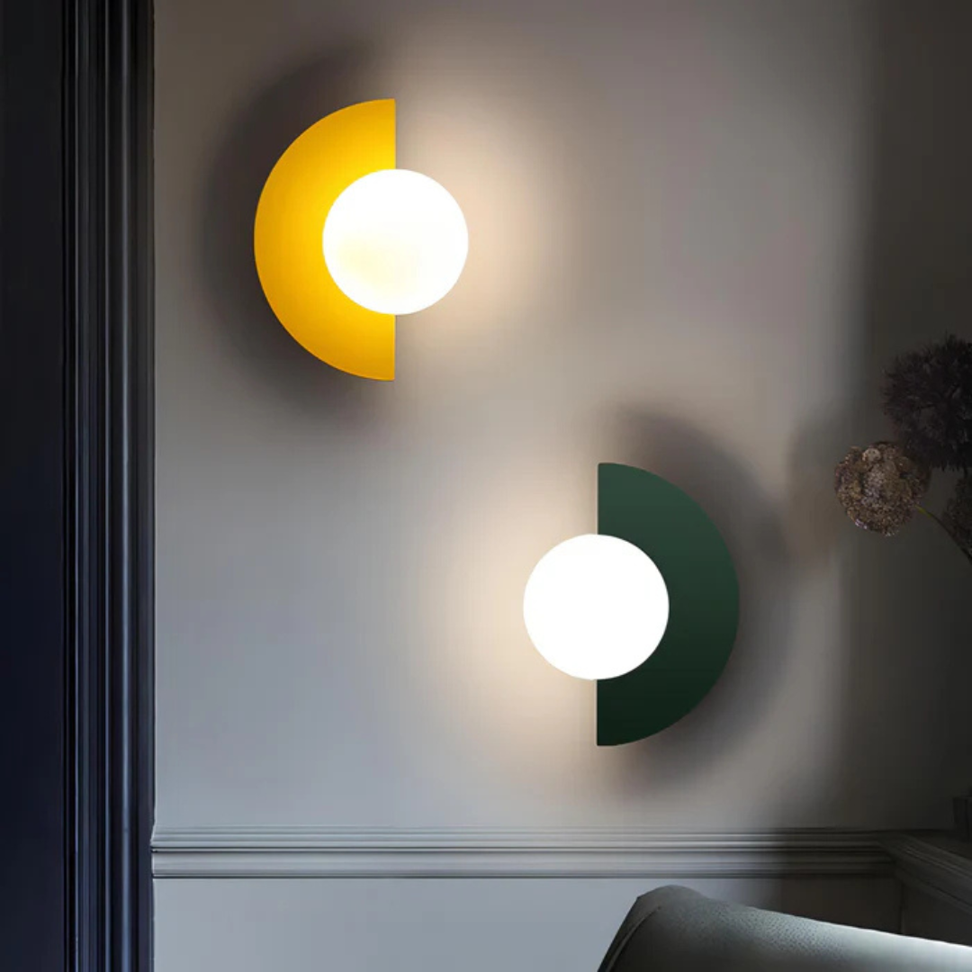 LED nástěnná lampa do interiéru s paticí G9
