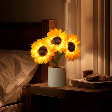 Přenosná stolní lampa ve tvaru slunečnice s LED světlem
