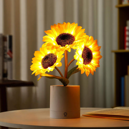 Přenosná stolní lampa ve tvaru slunečnice s LED světlem