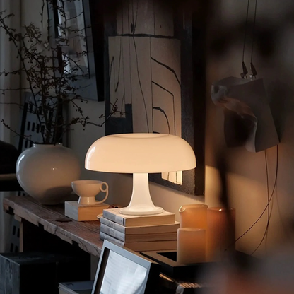 Elegantní a rozmarná houbová retro stolní lampa, útulná dekorace