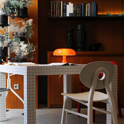 Elegantní a rozmarná houbová retro stolní lampa, útulná dekorace