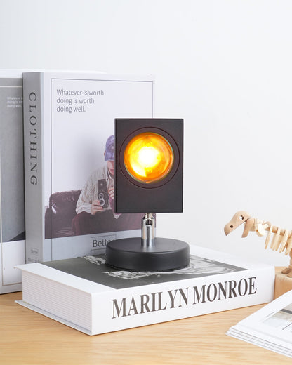 Stolní lampa Color Halo s projekcí kruhového světla