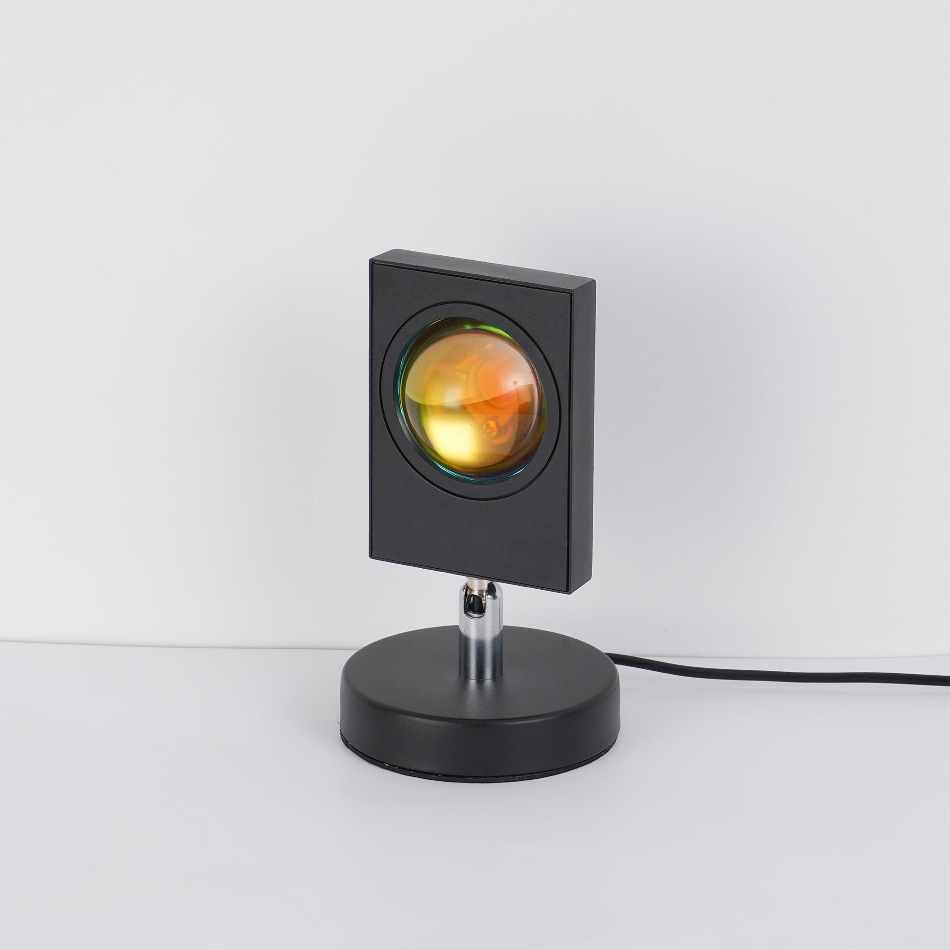 Stolní lampa Color Halo s projekcí kruhového světla