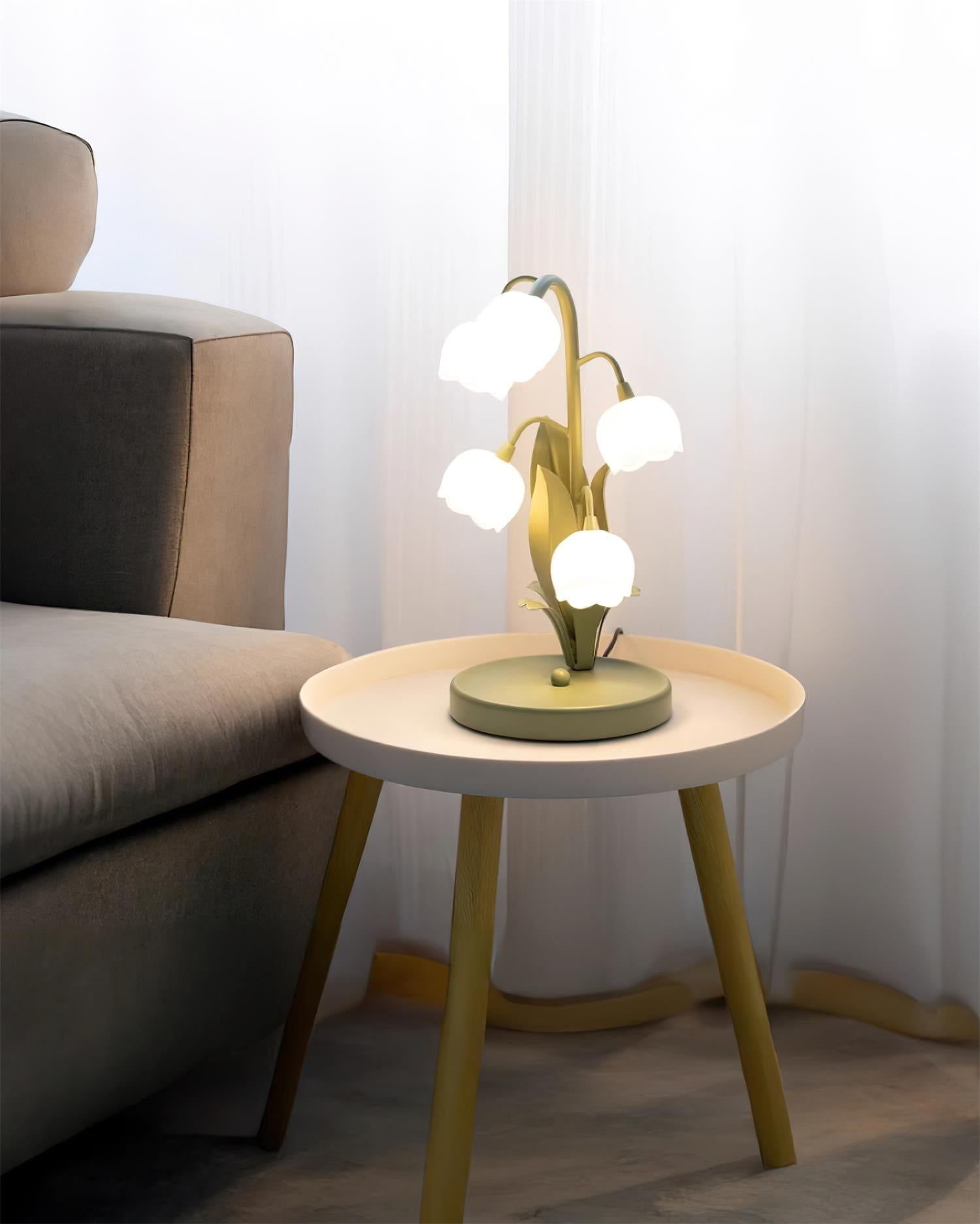 Stolní lampa Green Lily s květinovým designem