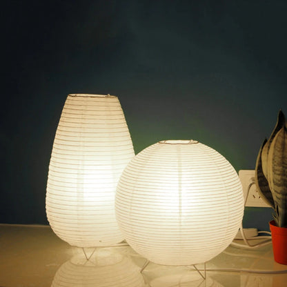 Stolní lampa s papírovou lucernou a LED světlem – japonský styl