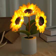 Přenosná stolní lampa ve tvaru slunečnice s USB dobíjecím kabelem